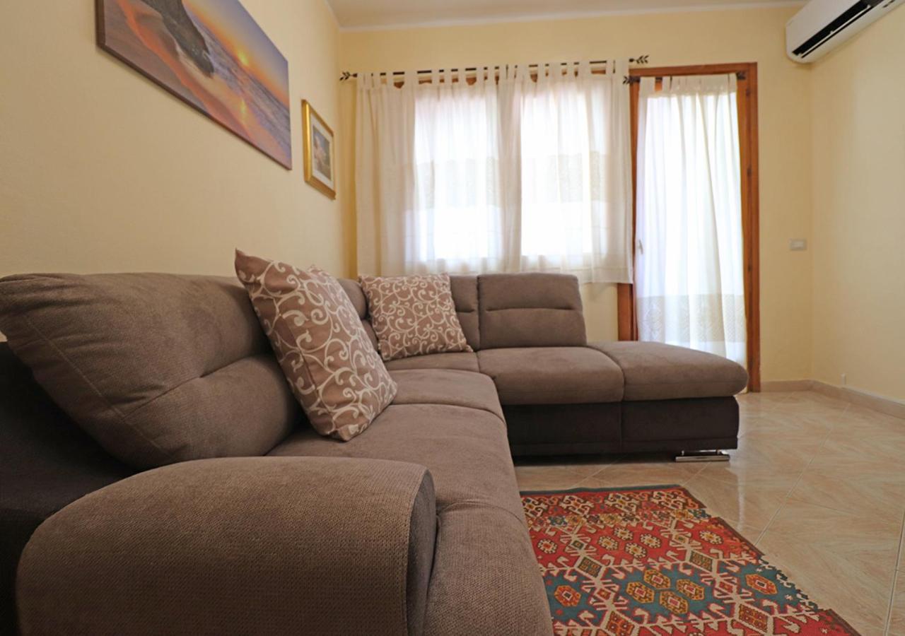 Murphy Holiday Home - Residenza Guardia Vecchia La Maddalena  Exteriér fotografie