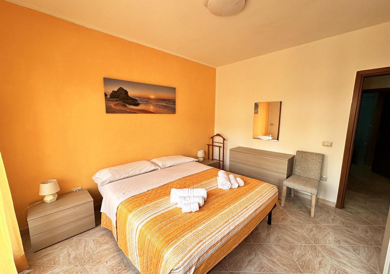 Murphy Holiday Home - Residenza Guardia Vecchia La Maddalena  Exteriér fotografie