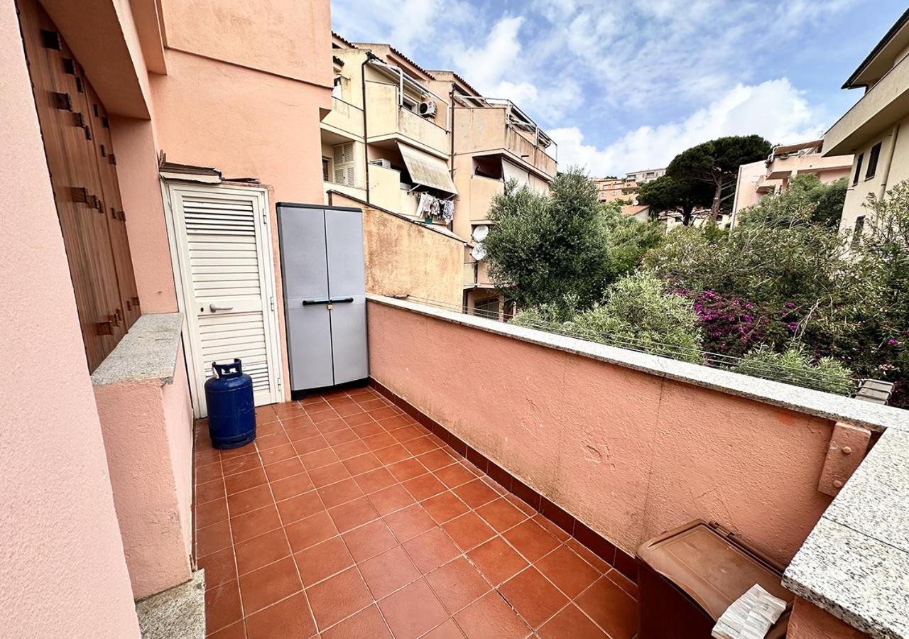 Murphy Holiday Home - Residenza Guardia Vecchia La Maddalena  Exteriér fotografie
